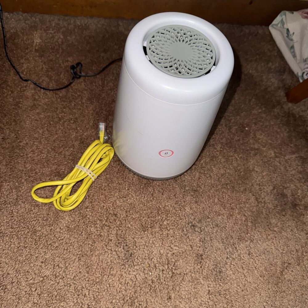 CenturyLink C4000LGWi-Fi 6 Single LinexDSL Router - Picture 3 of 5